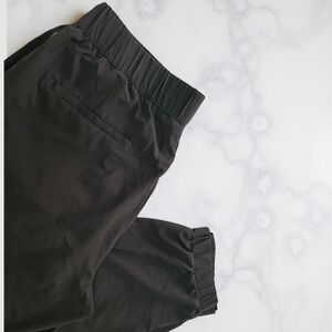 The Perfect Everyday Pants